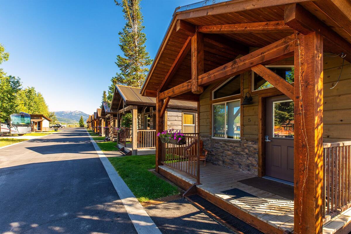 Teton Valley Resort In Jackson Hole Wy Expedia