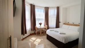 WiFi, linens