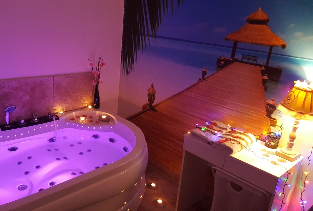 Le Mas Romantique In St Remy De Provence Hotel Rates Reviews On Orbitz