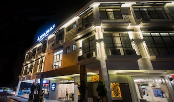 Amamas Boutique Hotel Kuching Reviews Photos Rates Ebookers Com