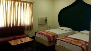 In-room safe, desk, free WiFi, wheelchair access