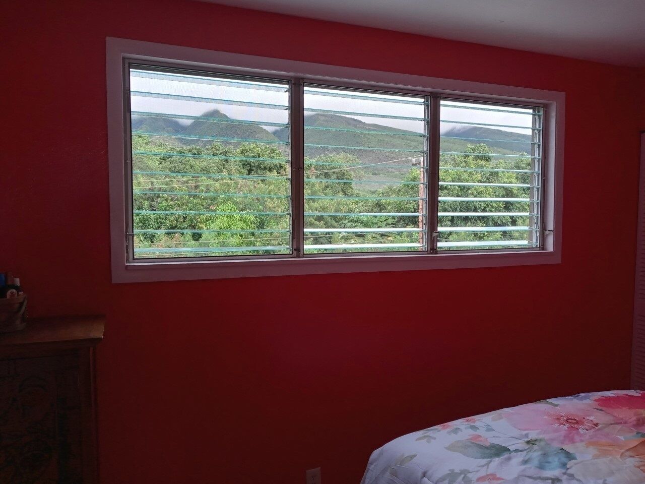 2 BR Oceanfront Luxury Condo at Wavecrest!  Amazing Views! in Kaunakakai, United States