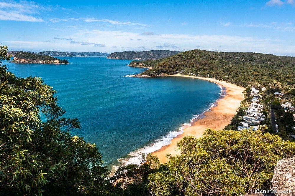 Millers Treat - Pearl Beach. 400m to the beach.