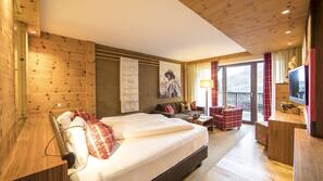 Premium bedding, in-room safe, desk, free WiFi