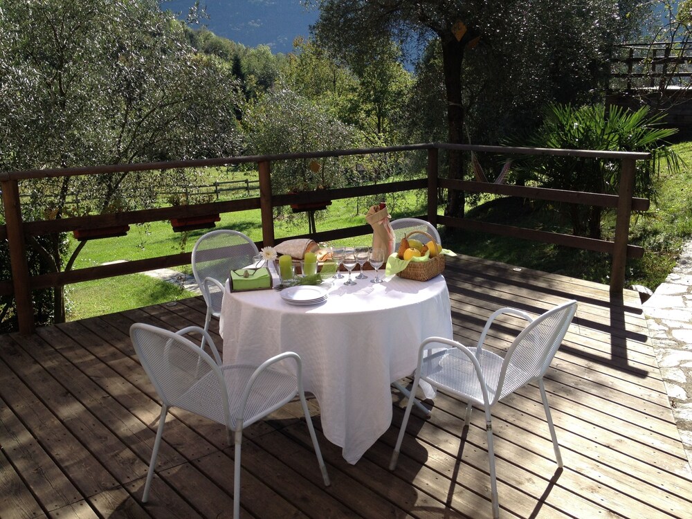 Farmhouse In The Nature On The Shores Of Lake Como In Colico Hotel Rates Reviews On Orbitz