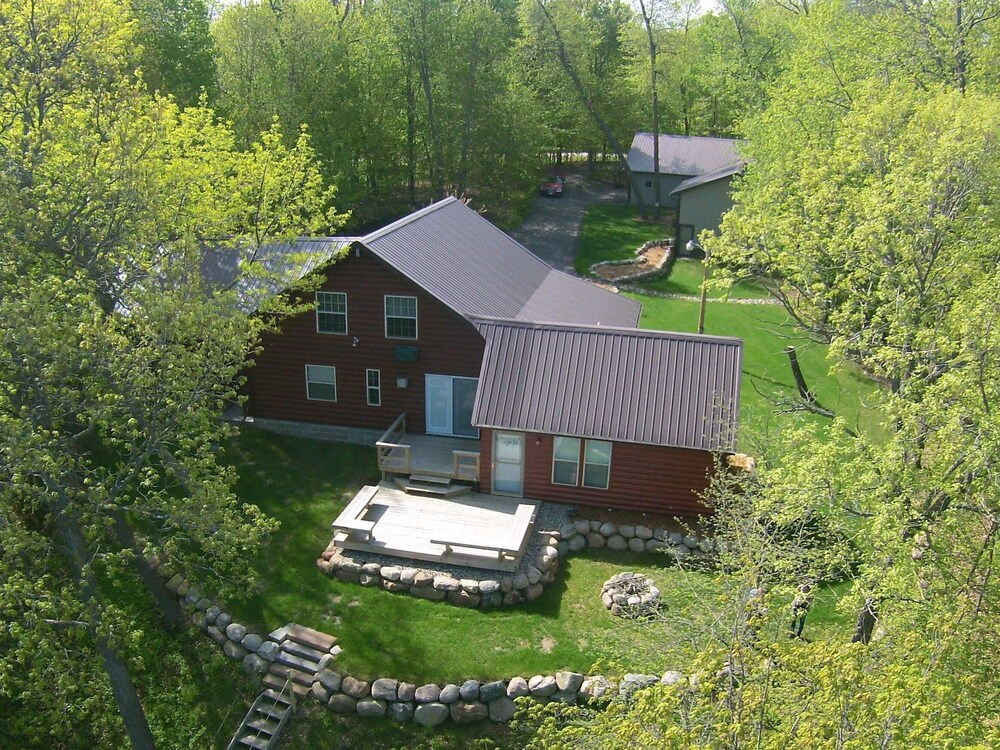 Beautiful log Home, With Impressive View on Big Pine Lake Near Perham, MN in Detroit Lakes, United States