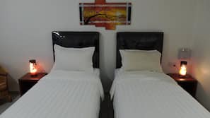 Premium bedding, rollaway beds