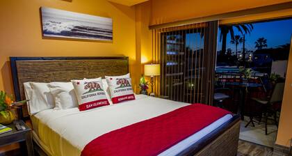 Nomads Hotel