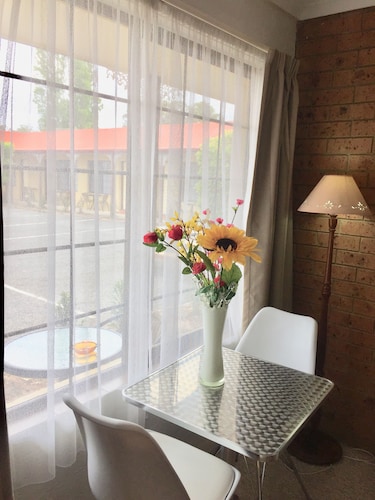 パンブラ旅行 ツアー 航空券 ホテル 格安のオリジナル旅行ならエクスペディア