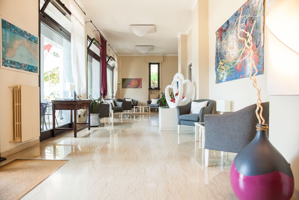 Residence La Palma Andora Italia Expediait