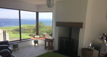 Makem's Self Catering Cottage