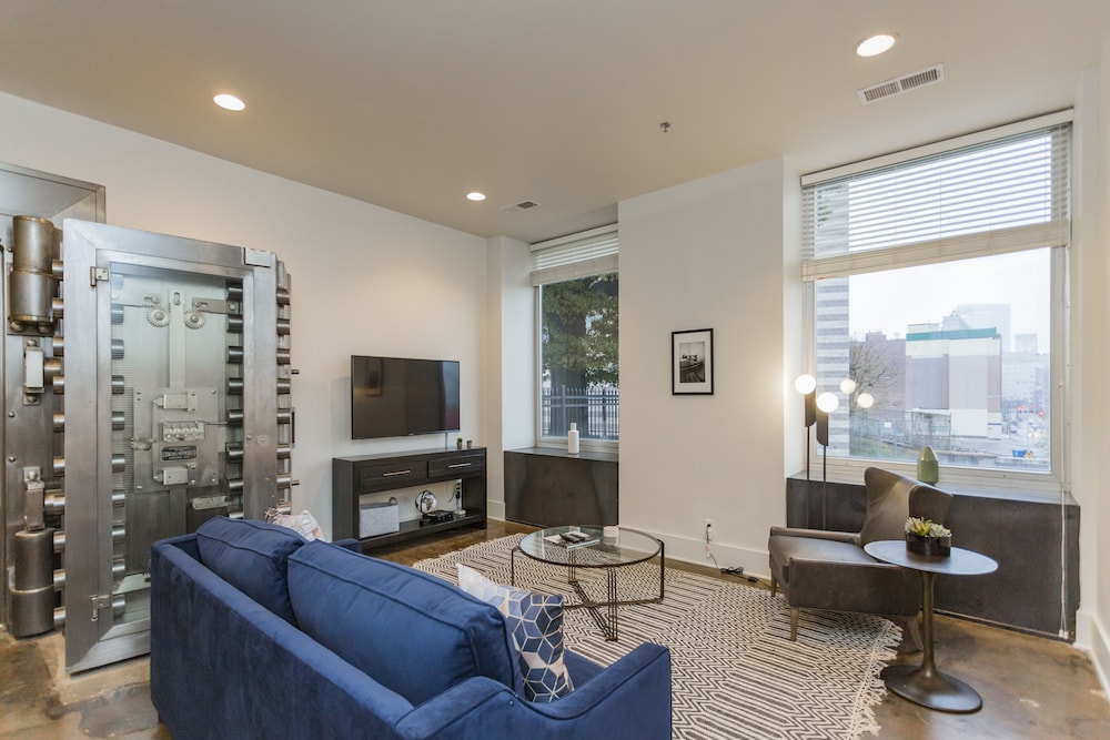 Mint House at the Reserve in Nashville Best Rates & Deals on Orbitz