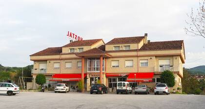 Hostal-Restaurante o Mirador