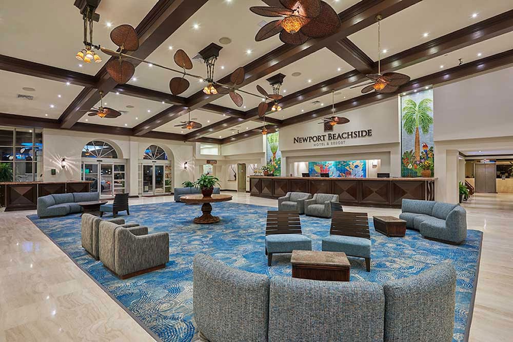 On The Beach - 2-Bedroom Resort Suite