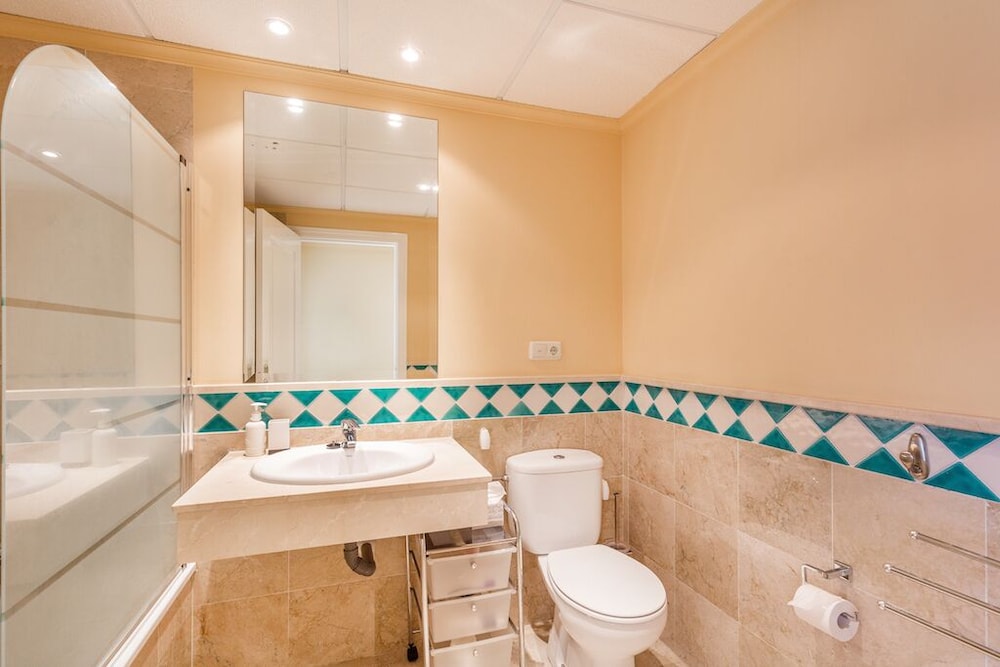 Sunrise Suitable With Panoramic Sea Views Edif Banana