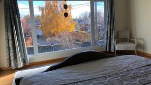 5 bedrooms, Internet, bed sheets