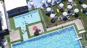 Piscina stagionale all'aperto