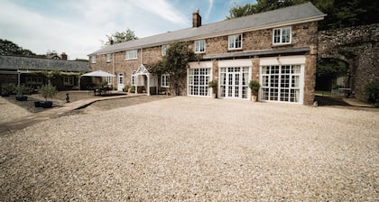 Stoodleigh Court Coach House B&B