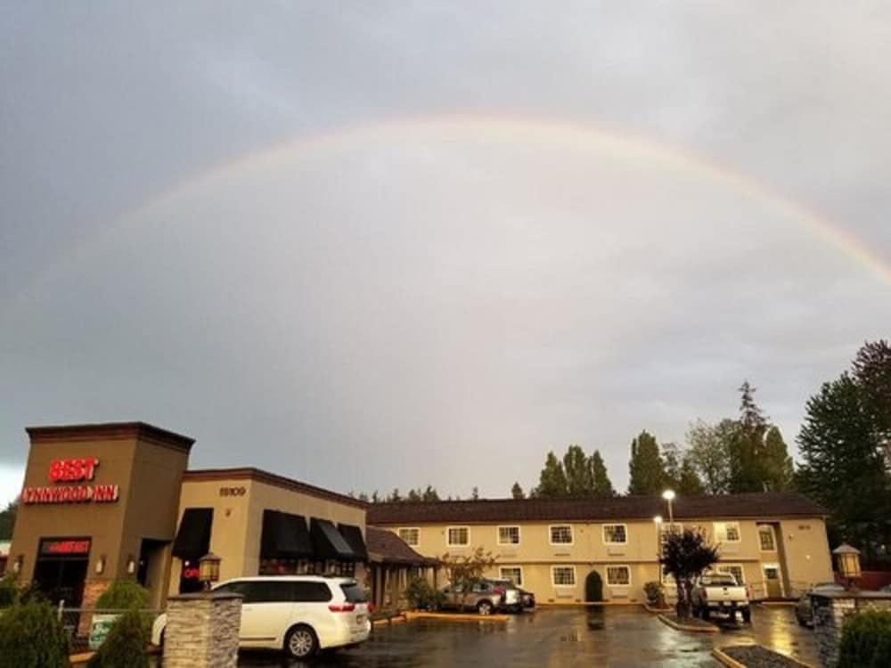 Best Lynnwood Inn