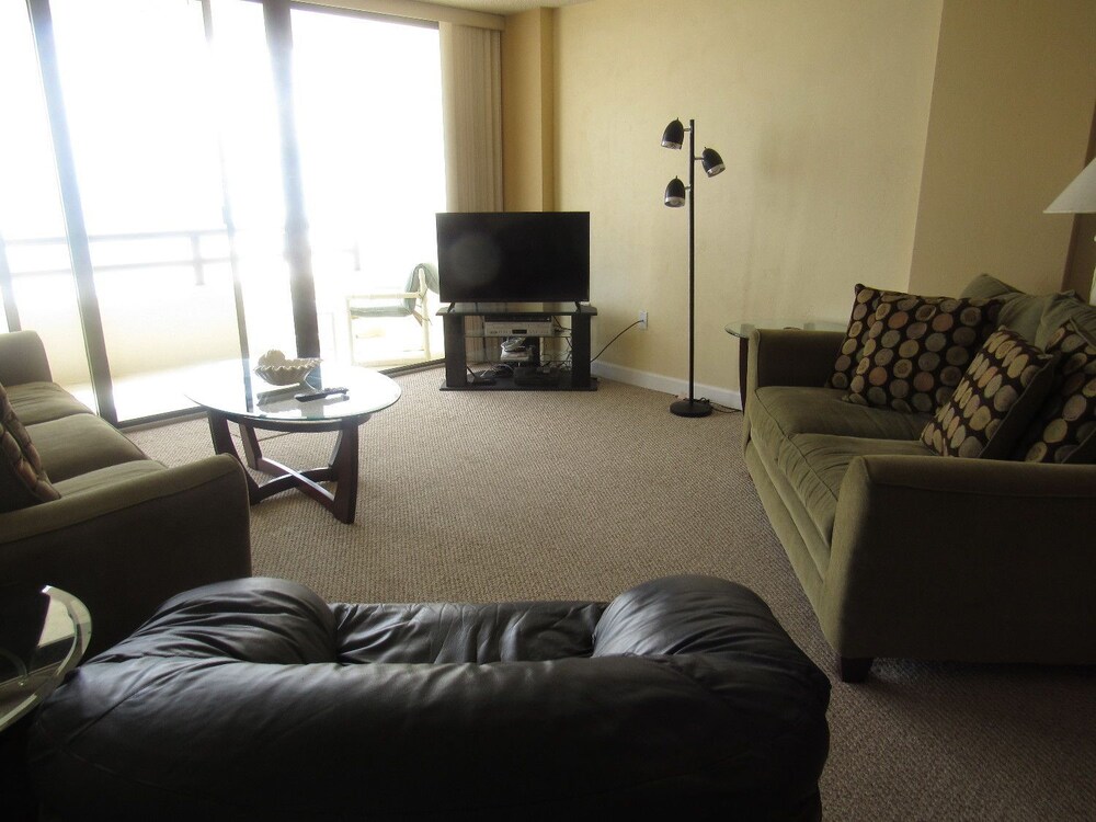 705 Seychelles 2 Bedroom 2 Bath Direct Oceanfront In