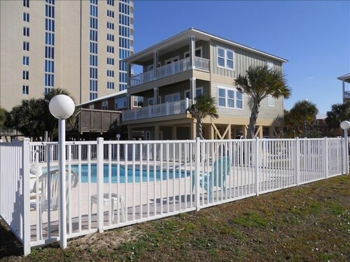 Fun In The Sun Beach House Gulf Shores Al In Gulf Shores