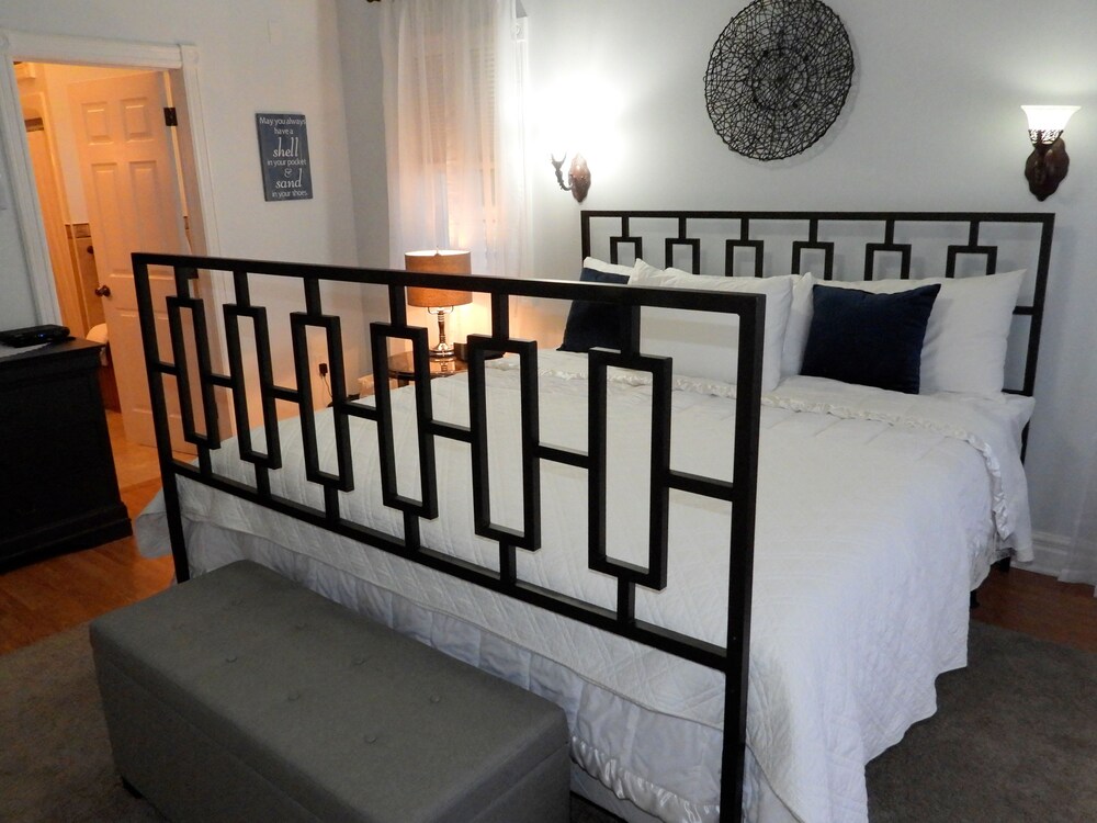 Back Home Bed and Breakfast Deals & Reviews (Dutch Brook, CAN) Wotif