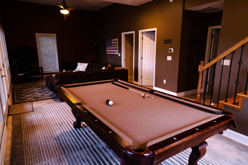 Lake House Spectacular Views Year Round Water Hot Tub Canoes Pool Table In Wedowee Hotel Rates Reviews On Orbitz Lake House Spectacular Views Year Round Water Hot Tub Canoes Pool Table In Wedowee Hotel Rates Reviews On Orbitz