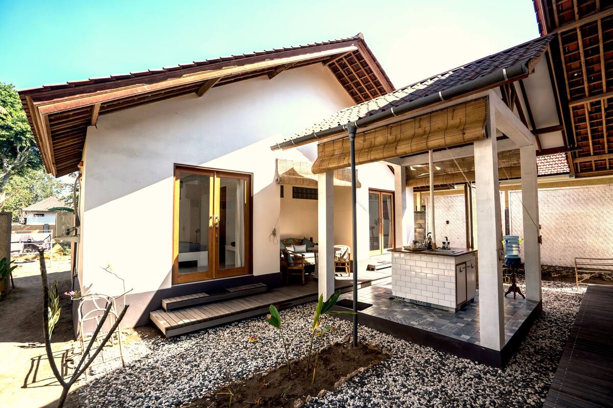 Living Room Lembongan in Lembongan Island Expedia Living Room Lembongan in Lembongan Island Expedia