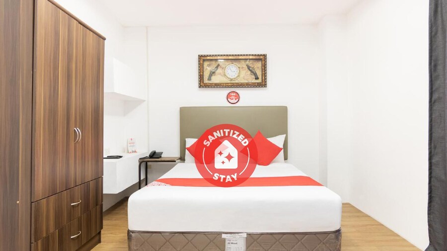 OYO 108 Spiral Suites