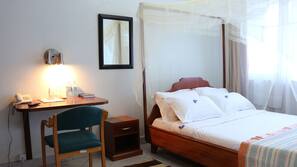 Desk, free WiFi, linens