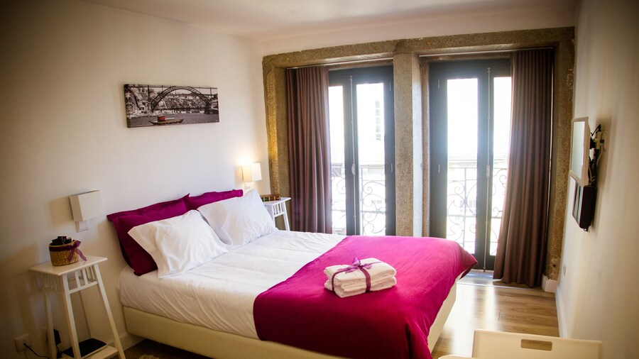 Historical Porto Studios by Porto City Hosts