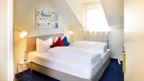 Verdunkelungsvorhänge, schallisolierte Zimmer, kostenloses WLAN