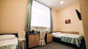 Hypo-allergenic bedding, desk, soundproofing, free WiFi