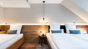 Allergikerbettwaren, Minibar, Zimmersafe, Schreibtisch