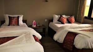 Free WiFi, linens