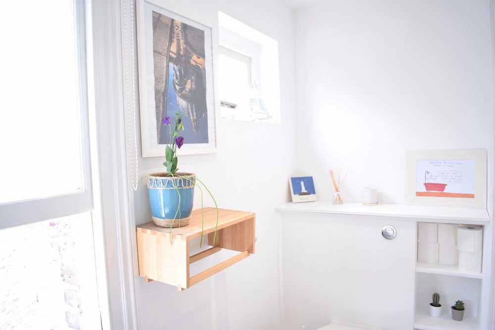 Stylish 2 Bedroom Apartment In Clapham London Gbr - 