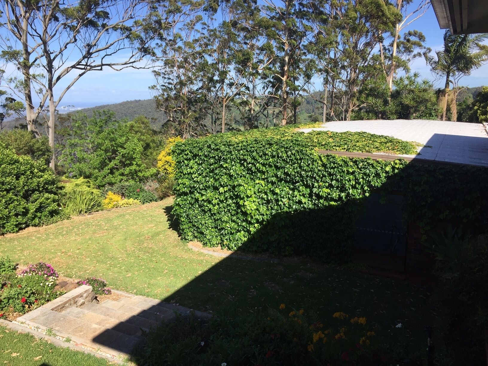 Craigdarroch Courtyard Cottage, family & dog friendly, extensive grounds