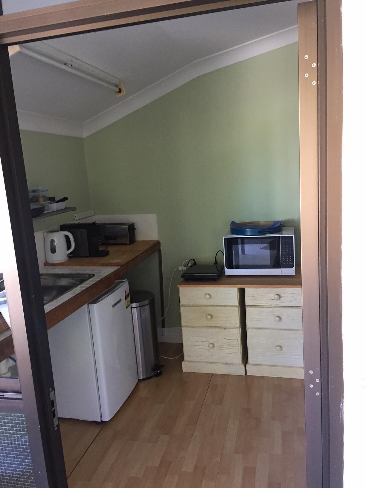 Craigdarroch Courtyard Cottage, family & dog friendly, extensive grounds