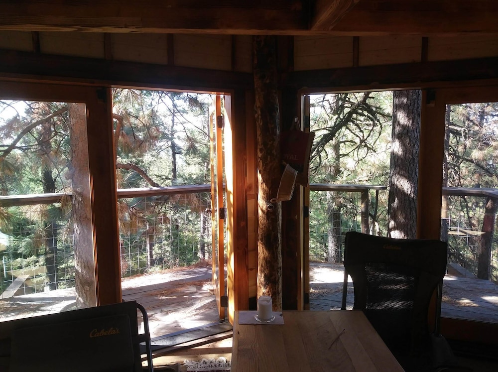 TreeHouse at Hauser Lake Idaho, Hauser, ID Vacation Rental Cabin ByOwner