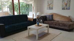 32-Zoll-LED-Fernseher mit Satellitenempfang