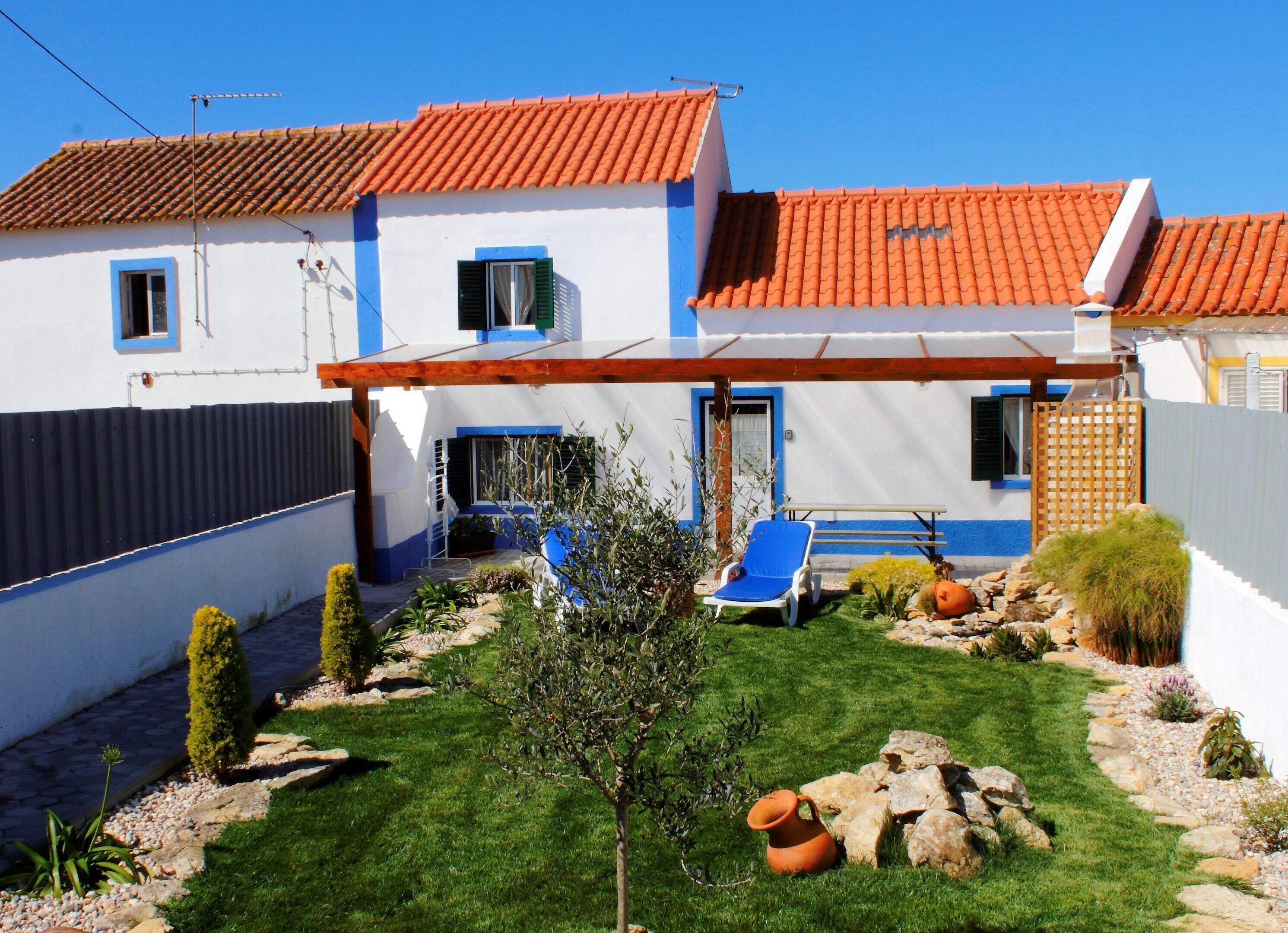 House With 2 Bedrooms In Assafora Sao Joao Das Lampas With Enclosed Garden And Wifi 2 Km From The Beach In Sintra Expedia