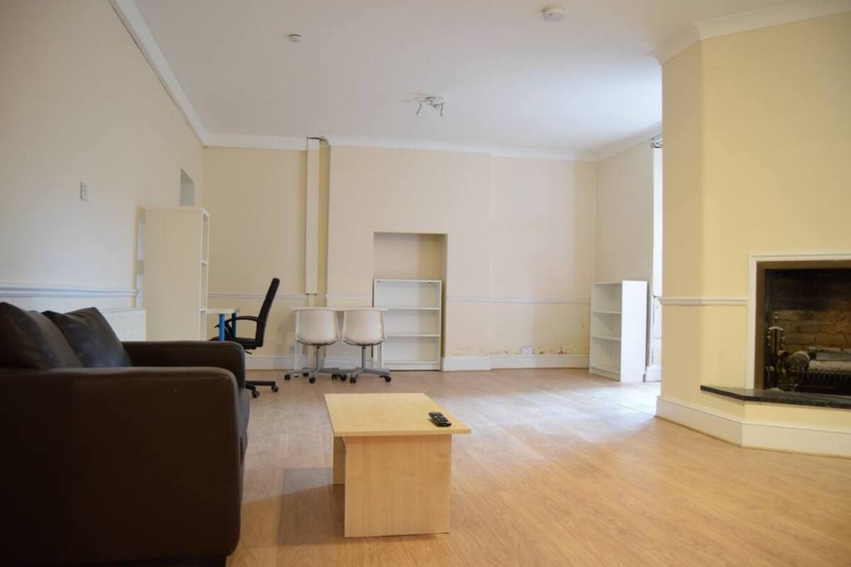 ベイズウォーターにあるフラット ベッドルーム 3 室 口コミ 部屋写真 料金 お得情報 エクスペディア