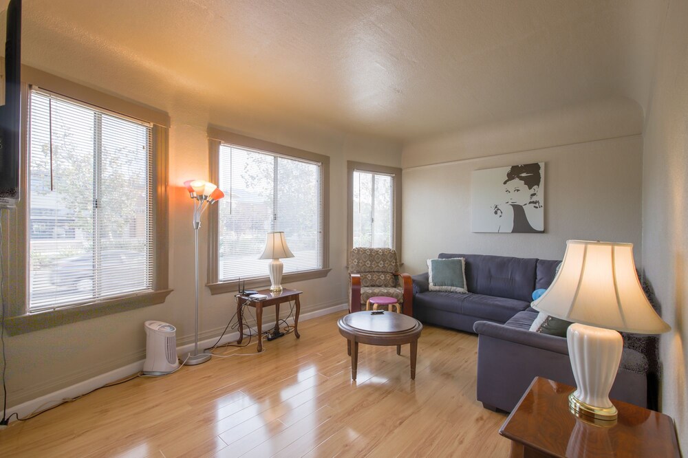 Cozy House near Berkeley & San Francisco in Concord, United States