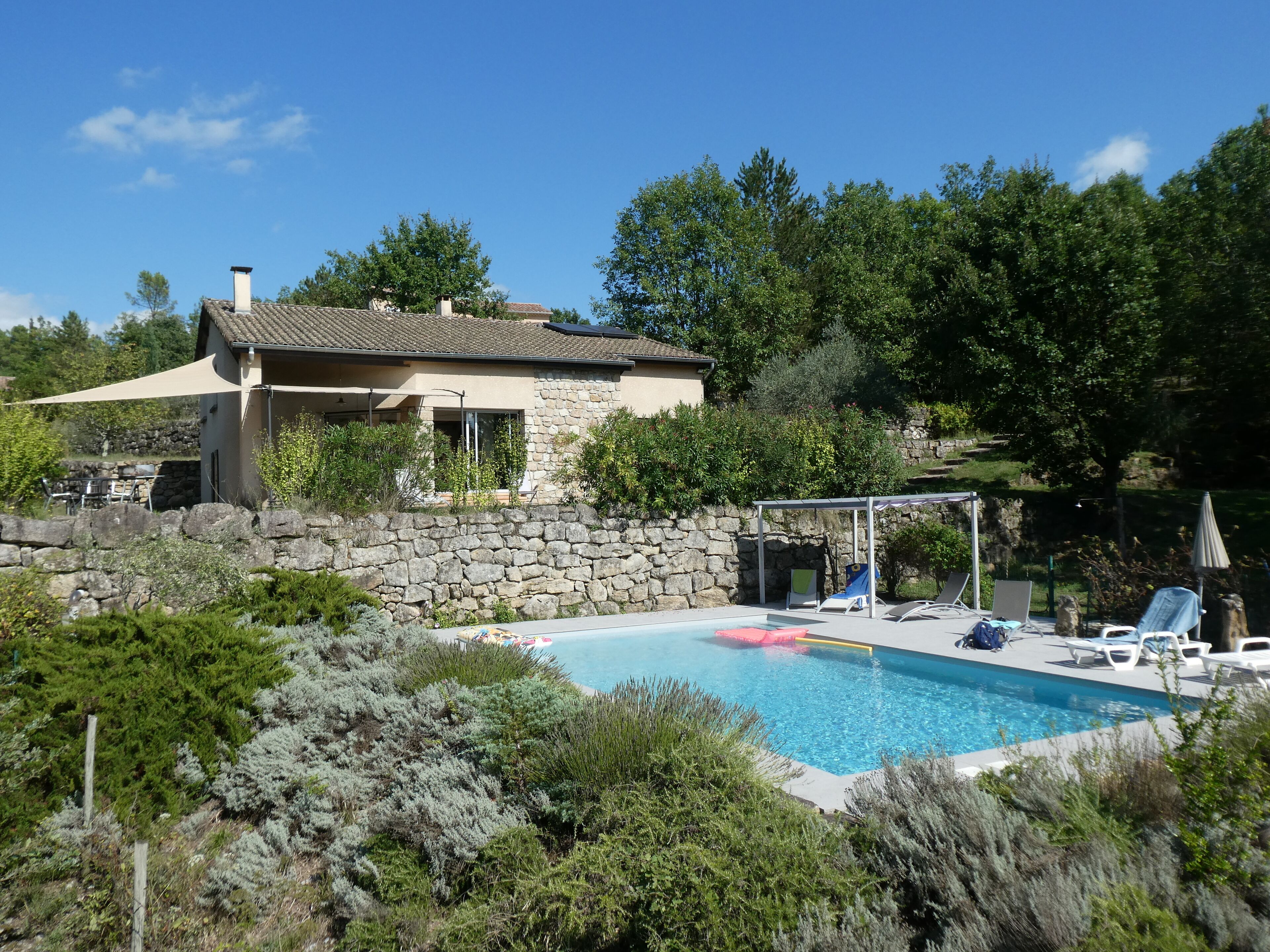 Cash Piscine Chambery