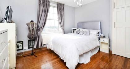Stylish 2 Bed Between Camden Town & Primrose Hill