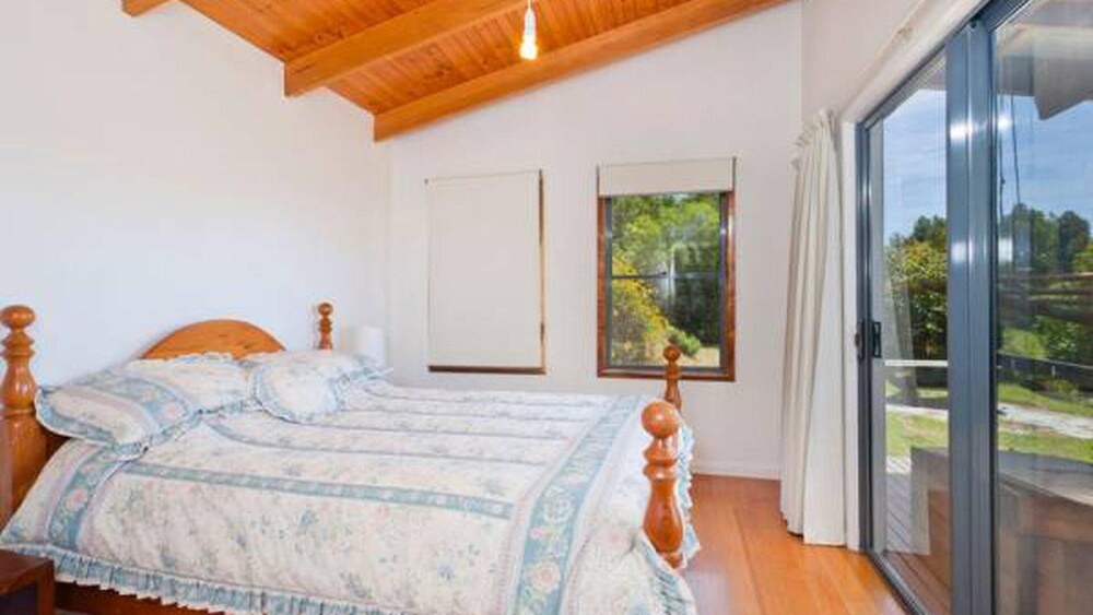 120 Biddles - Captivating View From the Top!