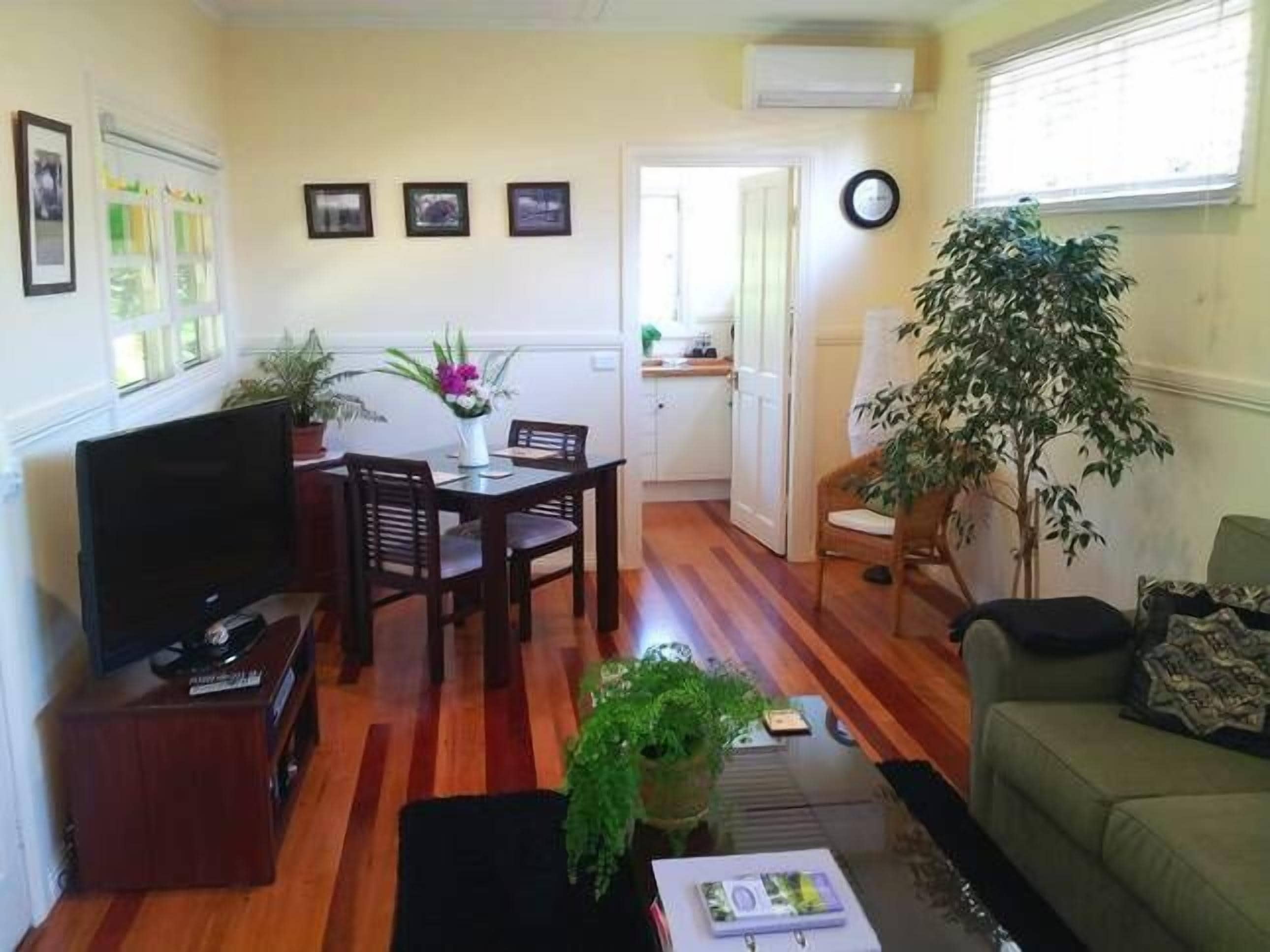 Wisteria Cottage B&B - Bellingen