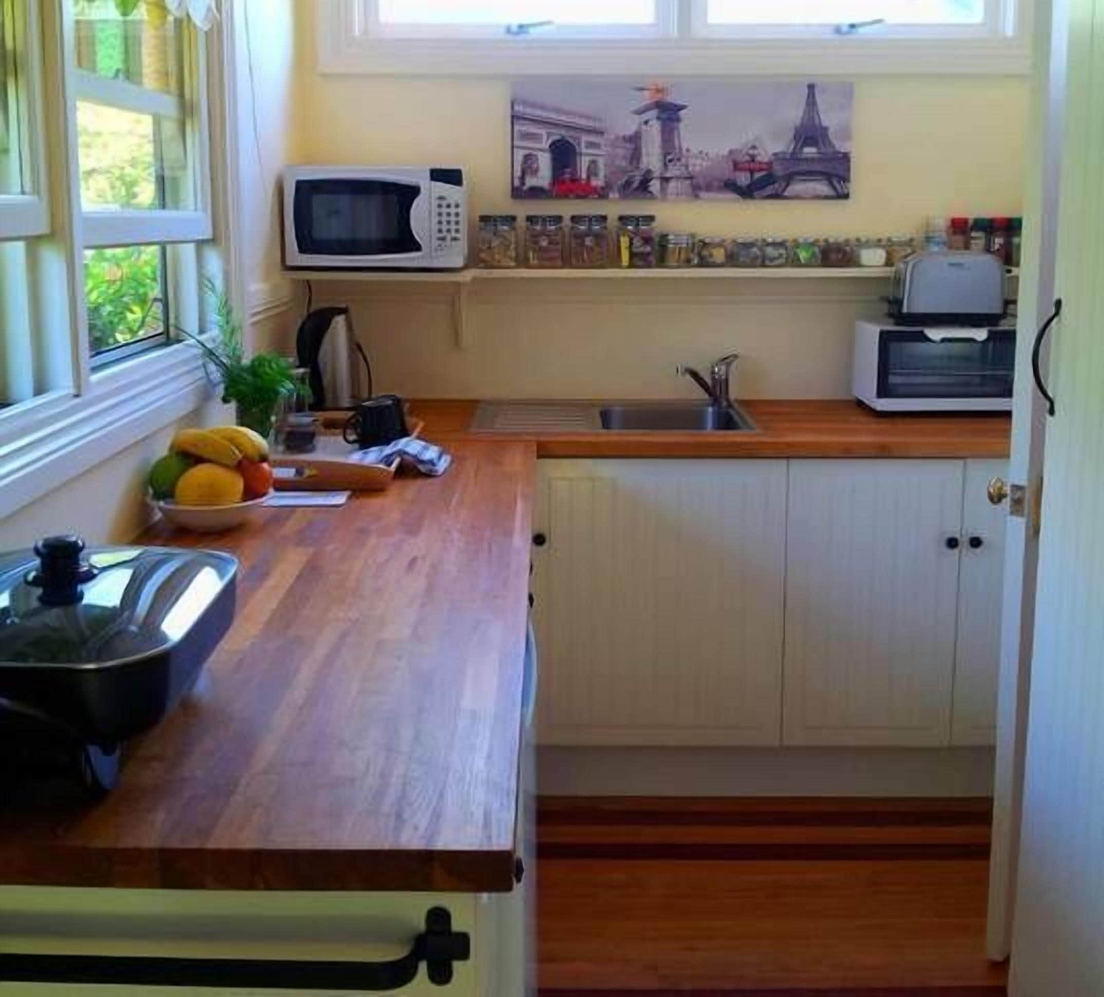 Wisteria Cottage B&B - Bellingen