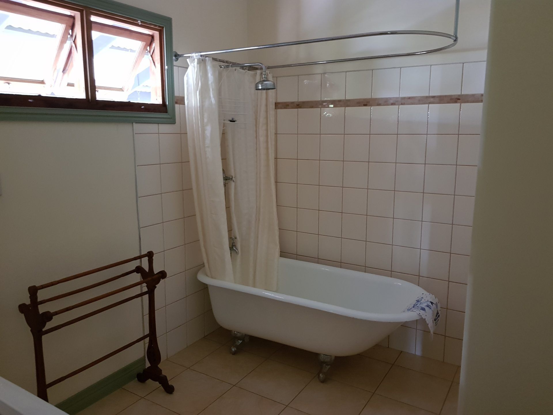 Queenslander at Tin Can Bay