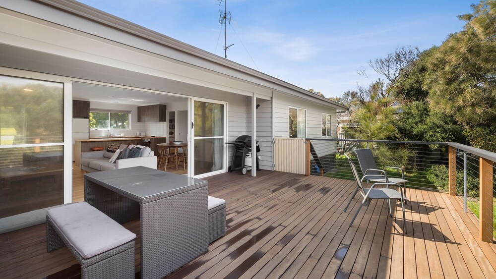 Myrtle Cottage Pet Friendly & Centrally Located Deals & Reviews